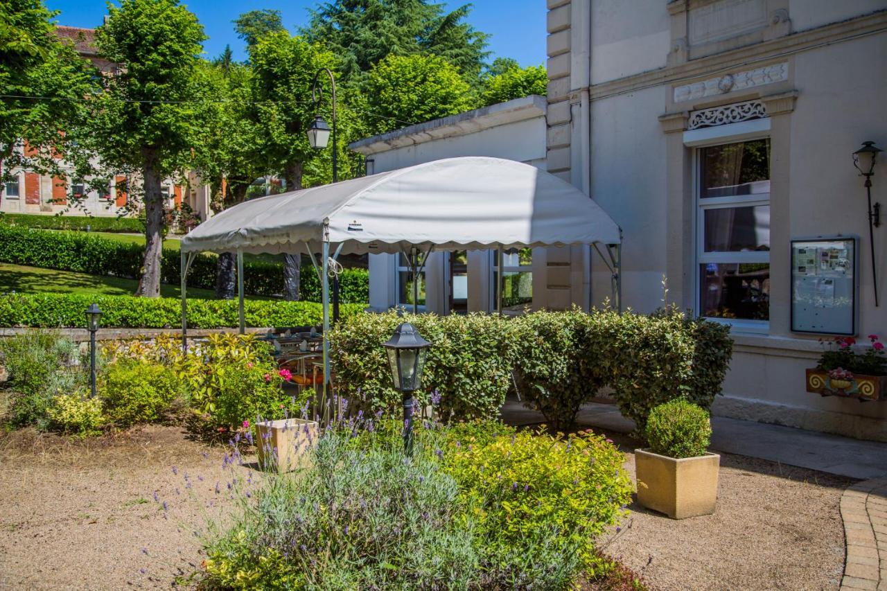 Hotel Des Thermes Bourbon-lʼArchambault Eksteriør billede